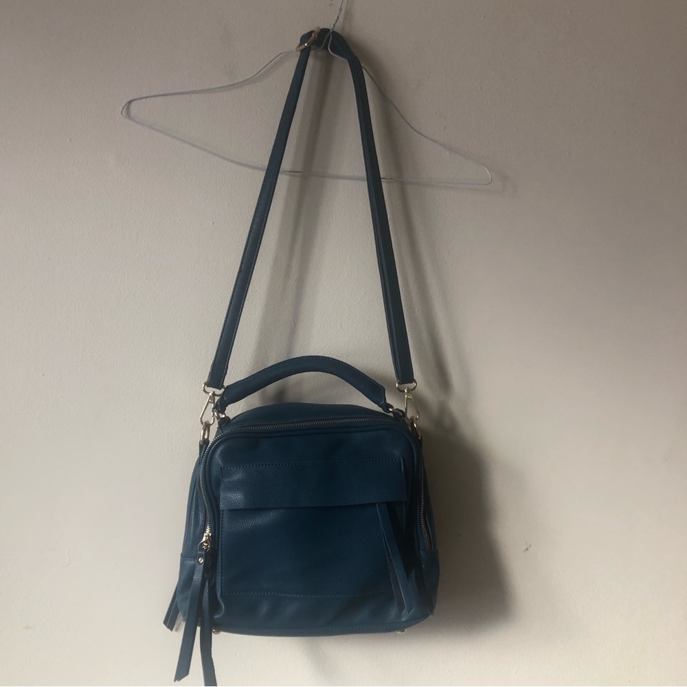 ❤️Blue teal crossbody bag multiple compartments